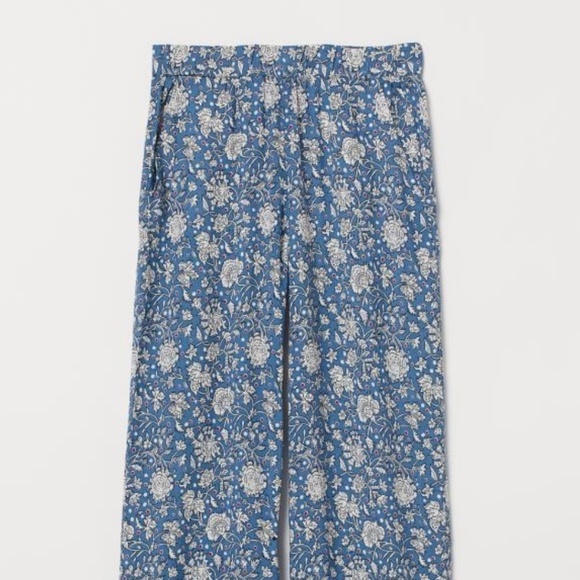 H&M Wide Cut Pull On Pants - Picture 3 of 9